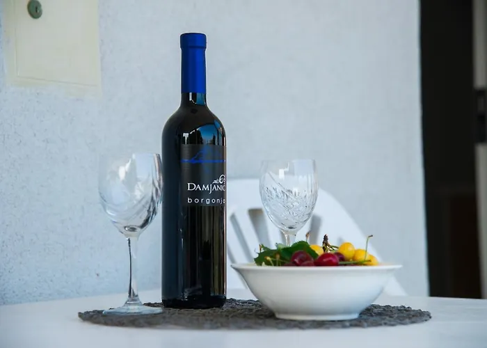 Lovely House Lindi In Apartman