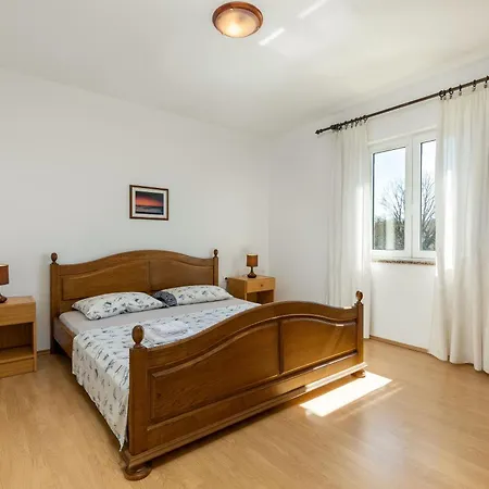 Lovely House Lindi In Апартаменти