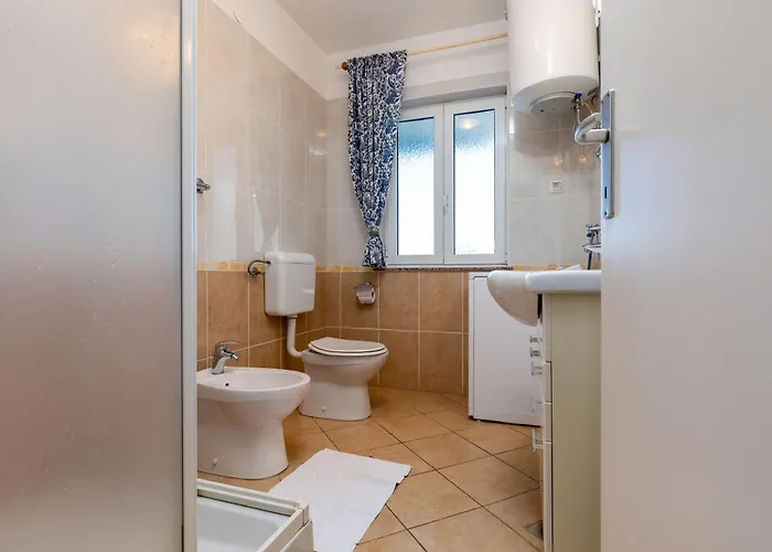 Lovely House Lindi In Appartement