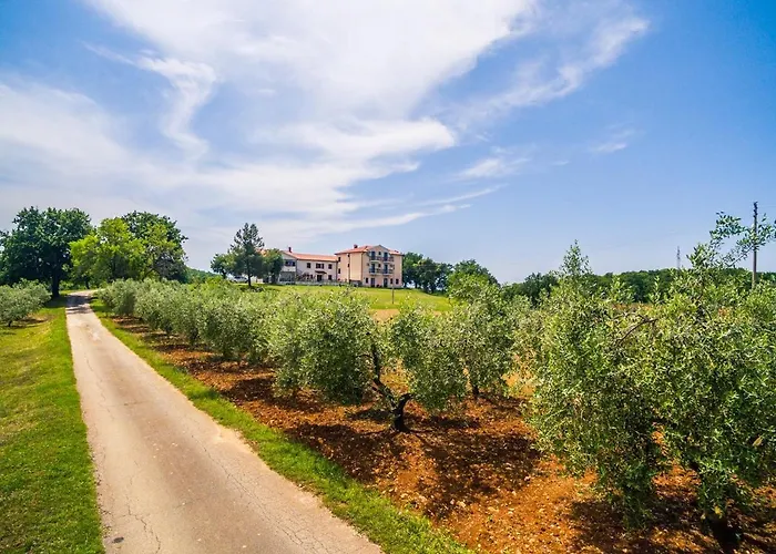 Lovely House Lindi In Apartment Poreč