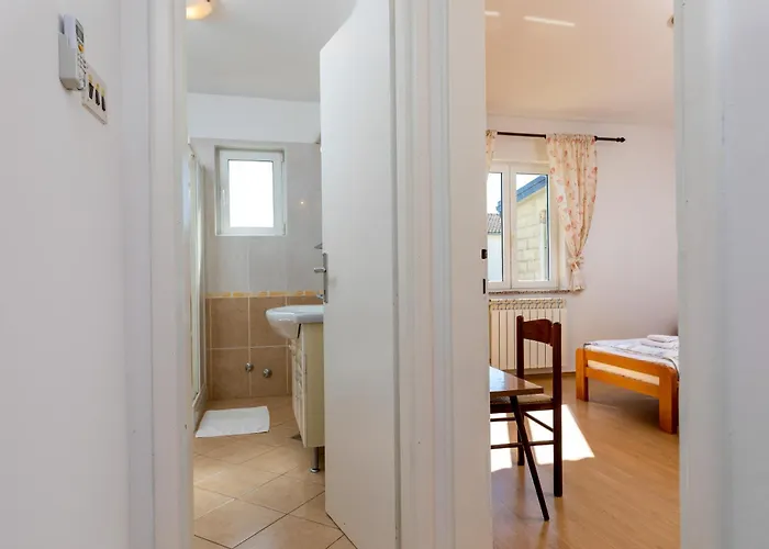 Apartment Lovely House Lindi In *