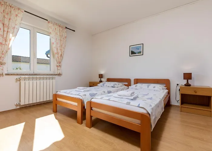 Apartment Lovely House Lindi In