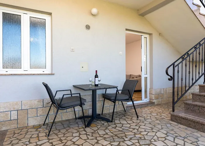 Lovely House Lindi In Apartment *